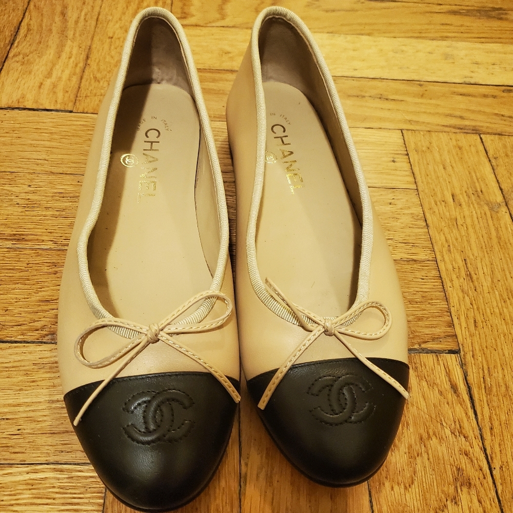 Authentic Chanel two tone ballet flats